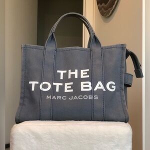 [SOLD] MARC JACOBS TOTE BAG